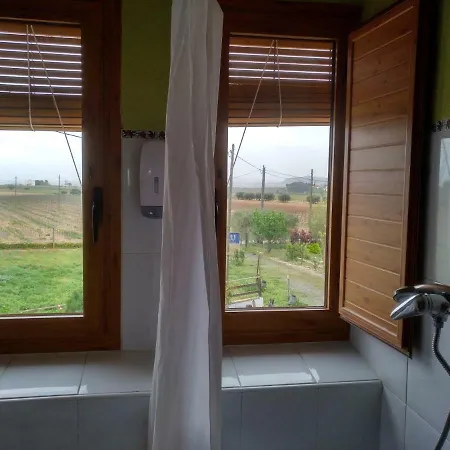Country house Cal Peret Parera *