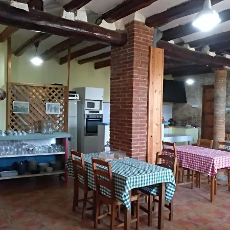 Country house Cal Peret Parera *